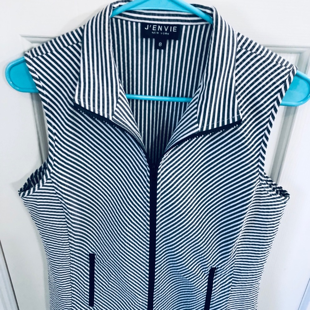 J ‘Envie vest. NWOT.
